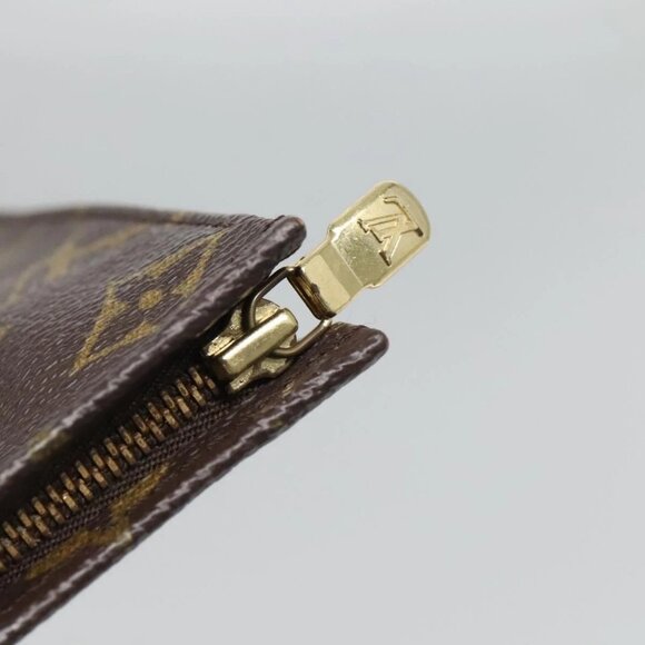 LOUIS VUITTON Monogram Poche Toilette 15 Pouch - Picture 9 of 16